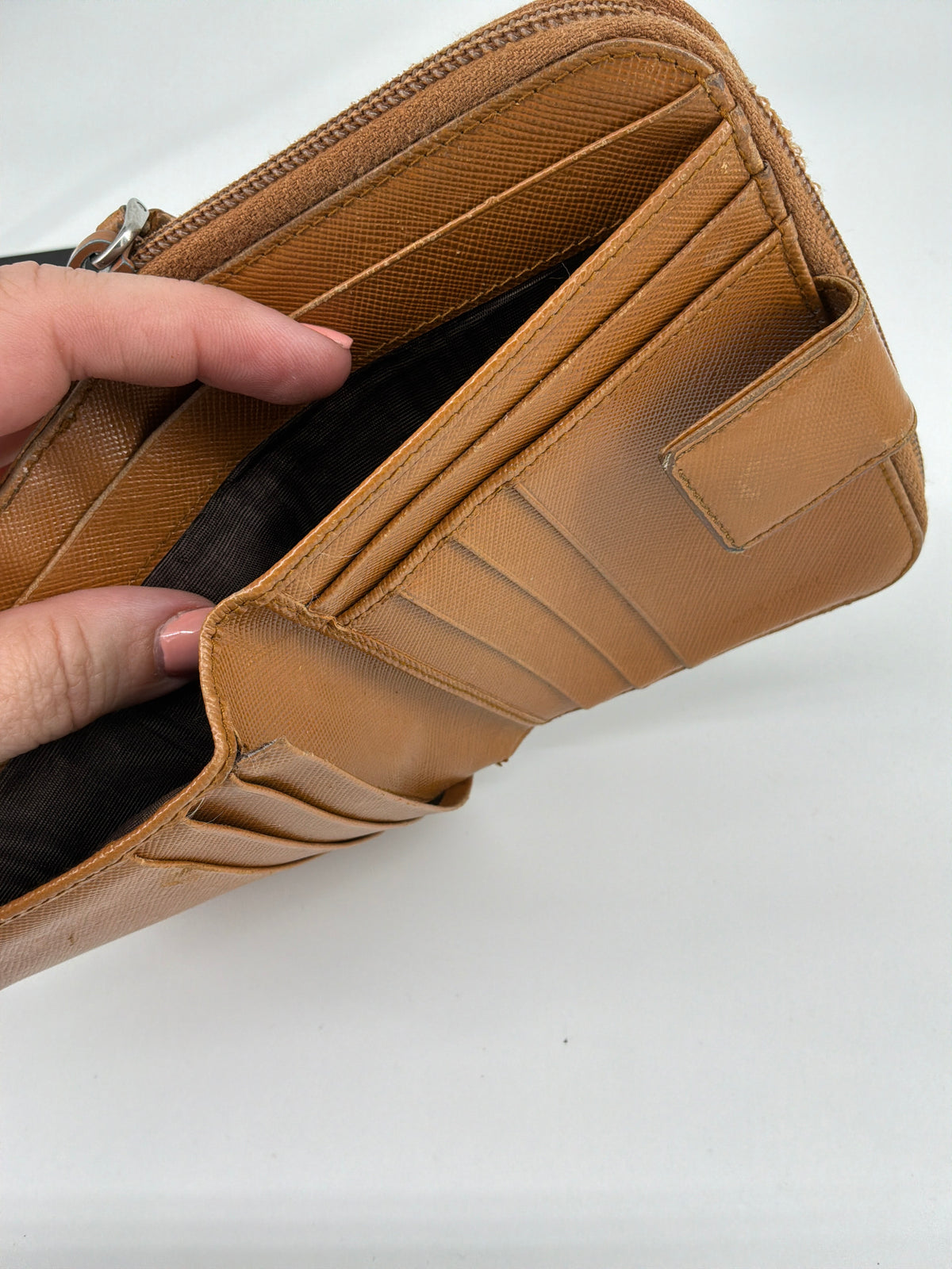 Prada Zip-Around Compact Wallet – Vintage Saffiano Leather