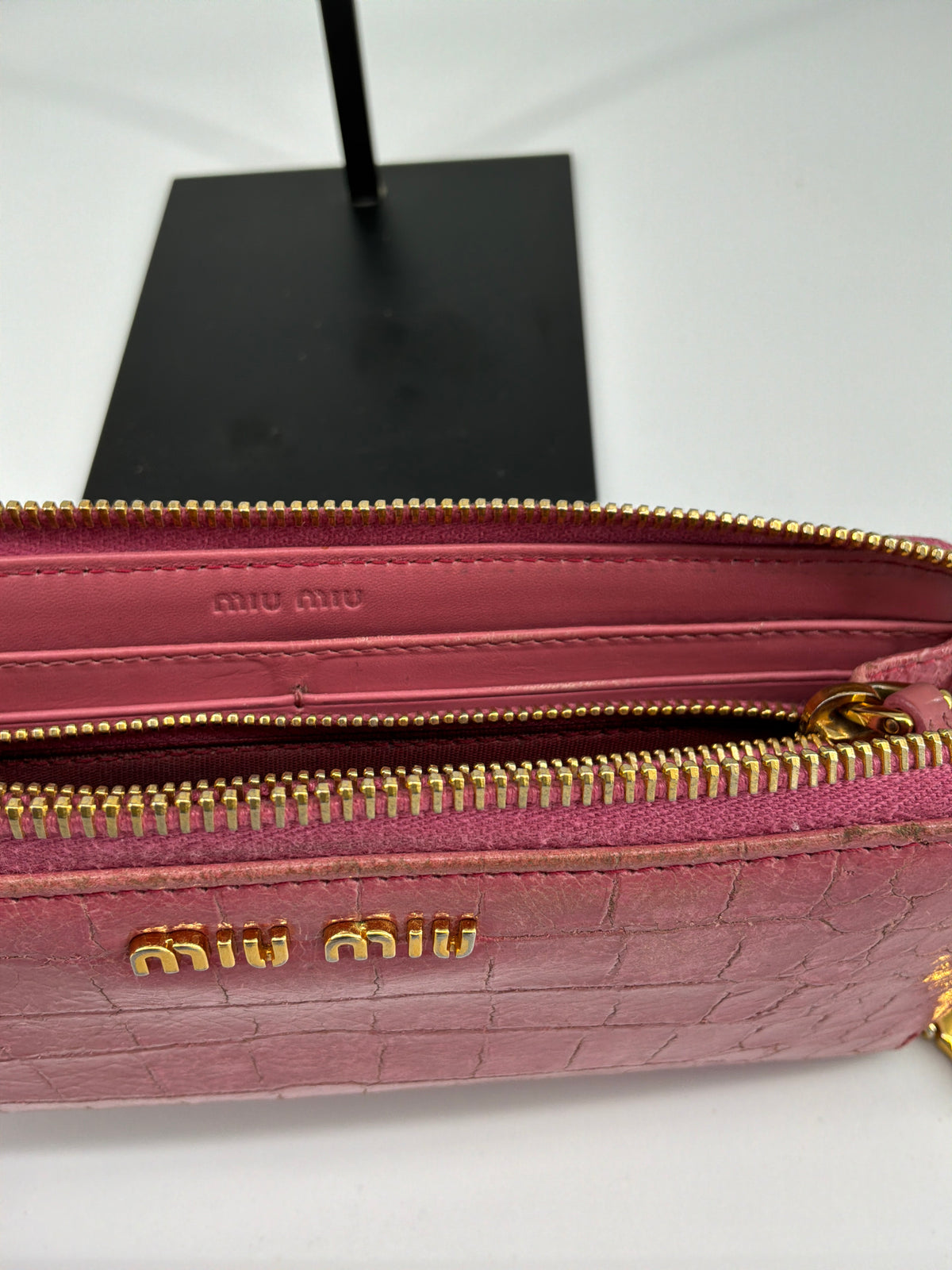 Miu Miu Continental Wallet – Pink Leather