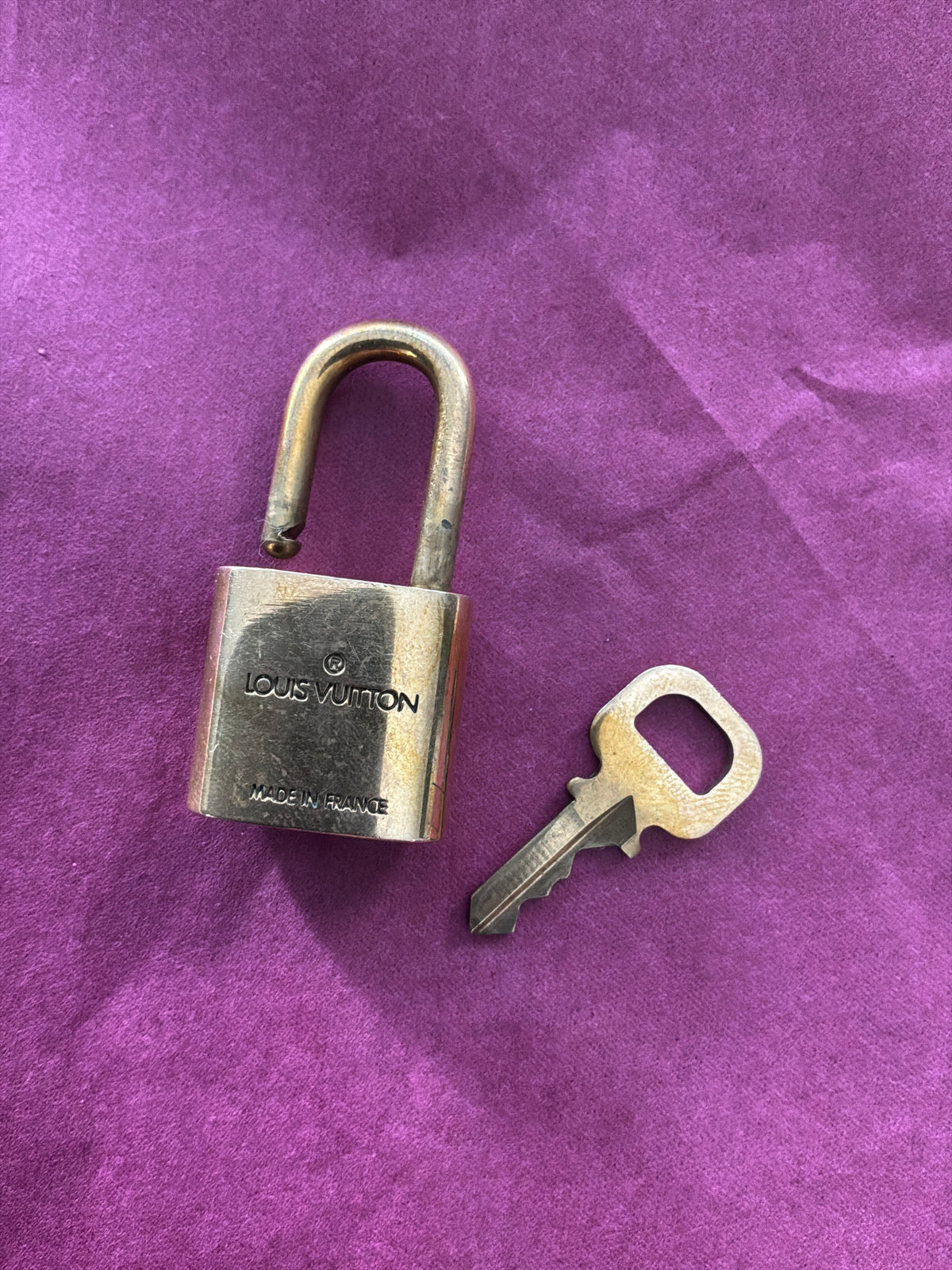 Louis Vuitton Brass Lock and Key Set – No. 323
