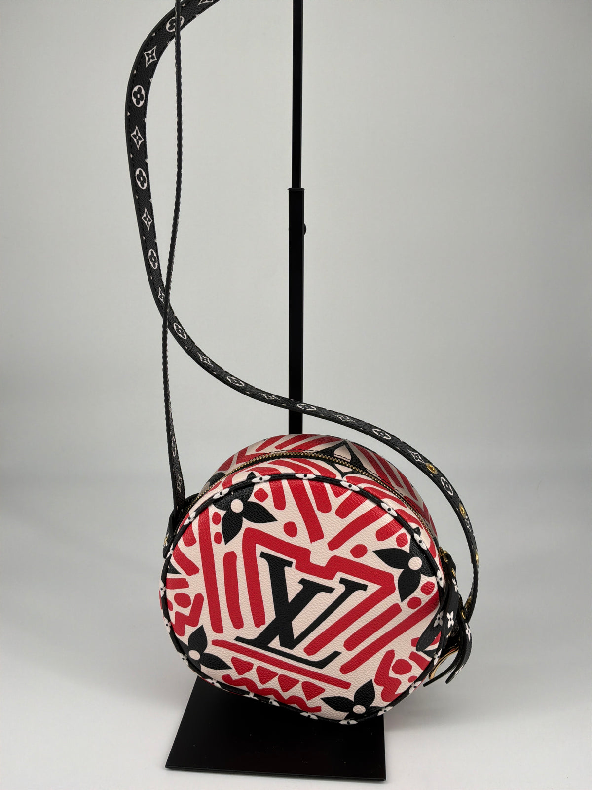 Louis Vuitton Boite Chapeau Souple PM – Crafty Monogram Canvas