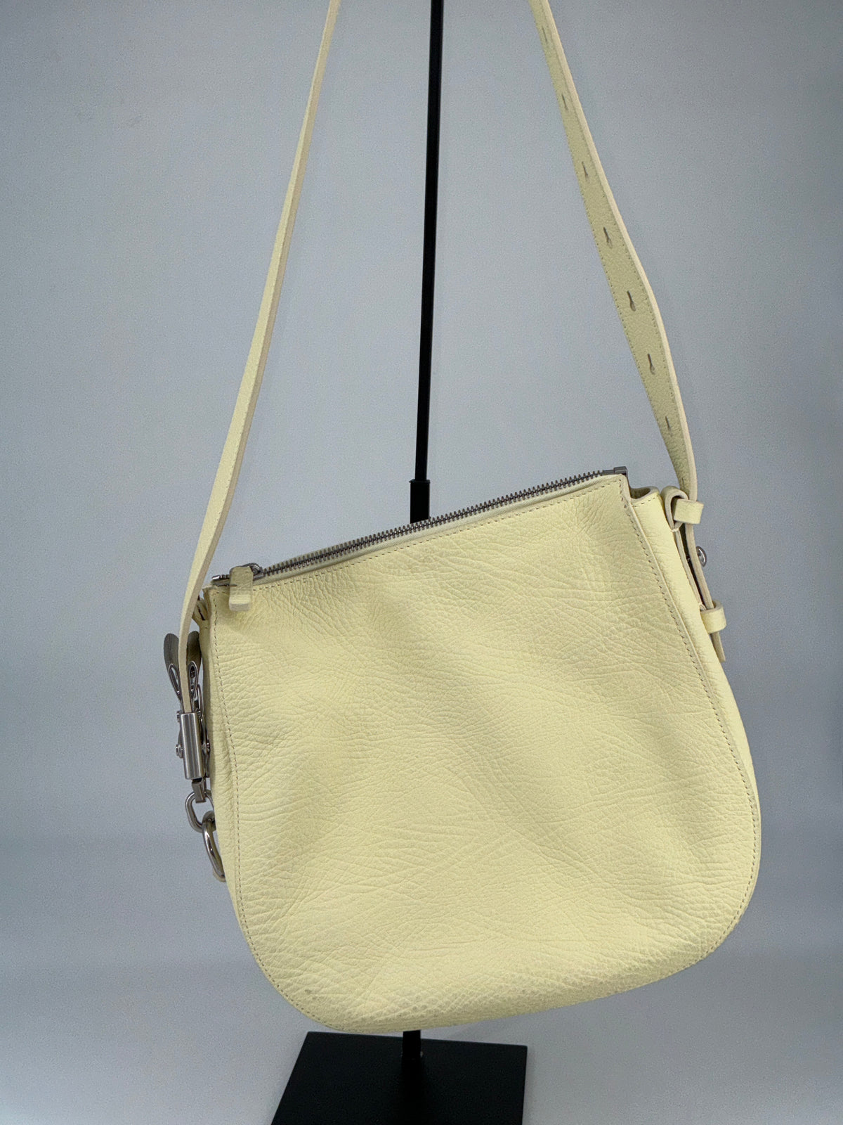 Burberry Saddle Crossbody Bag – Pale Yellow Grained Leather