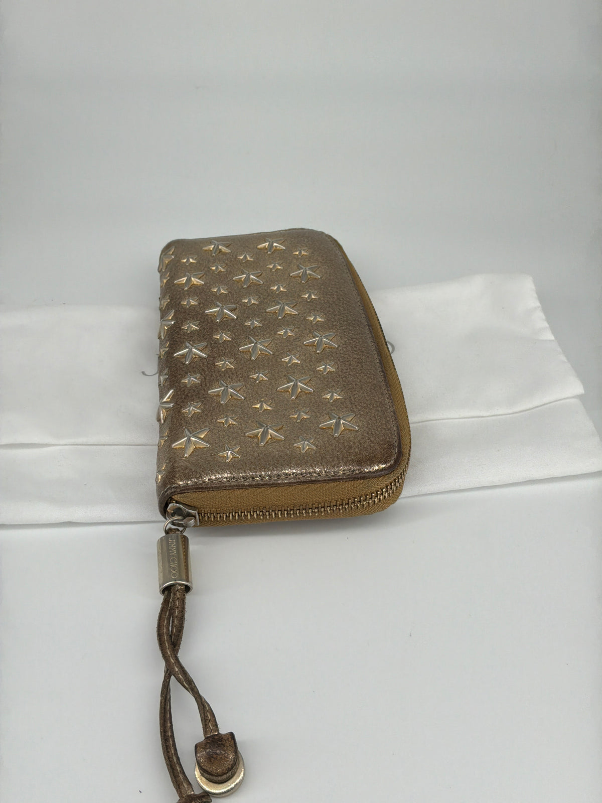 Jimmy Choo Star Studded Leather Zip-Around Wallet – Metallic Dark Gold