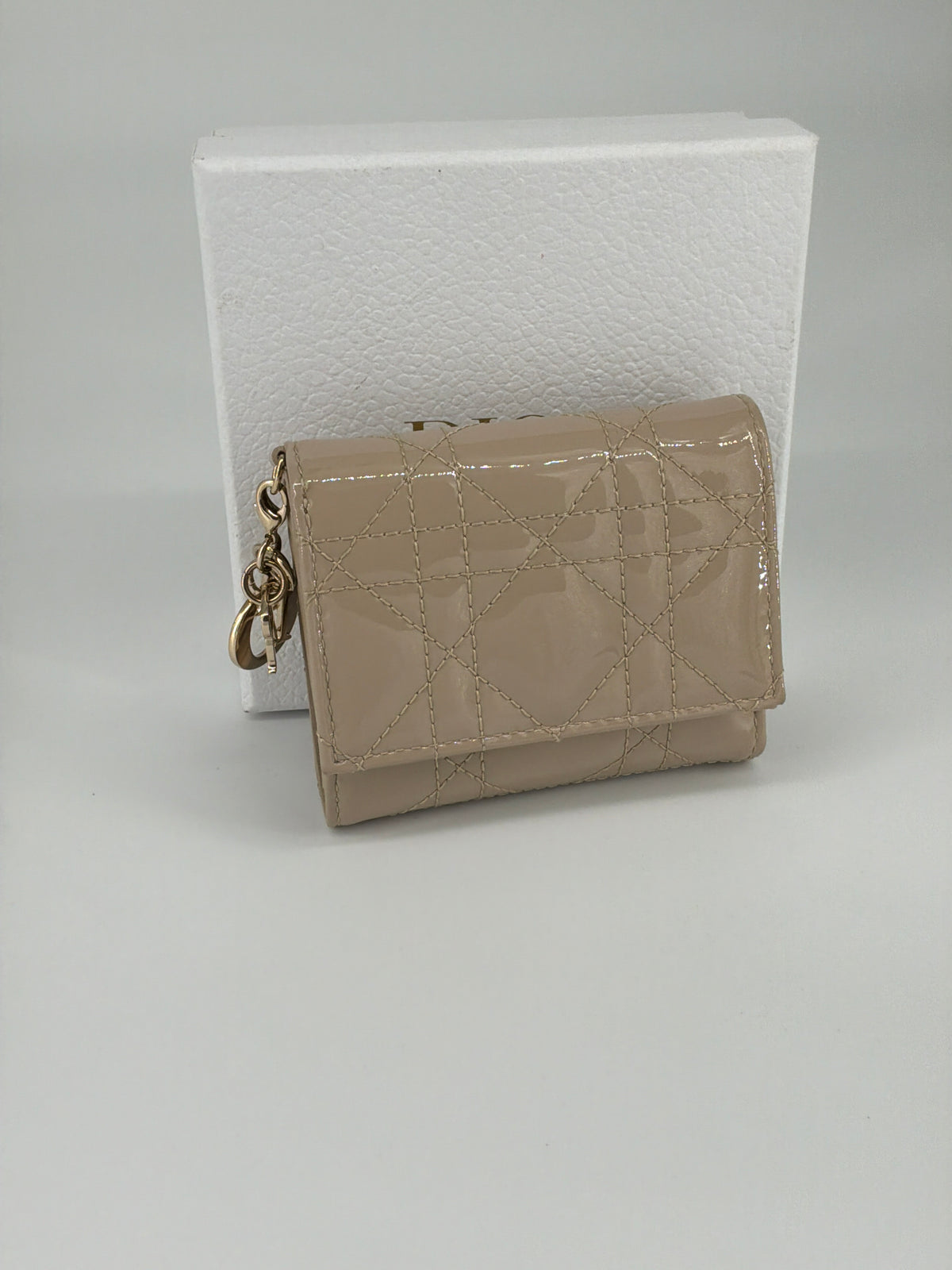 Christian Dior Lady Dior Voyageur Zipped Coin Purse – Beige Cannage Lambskin