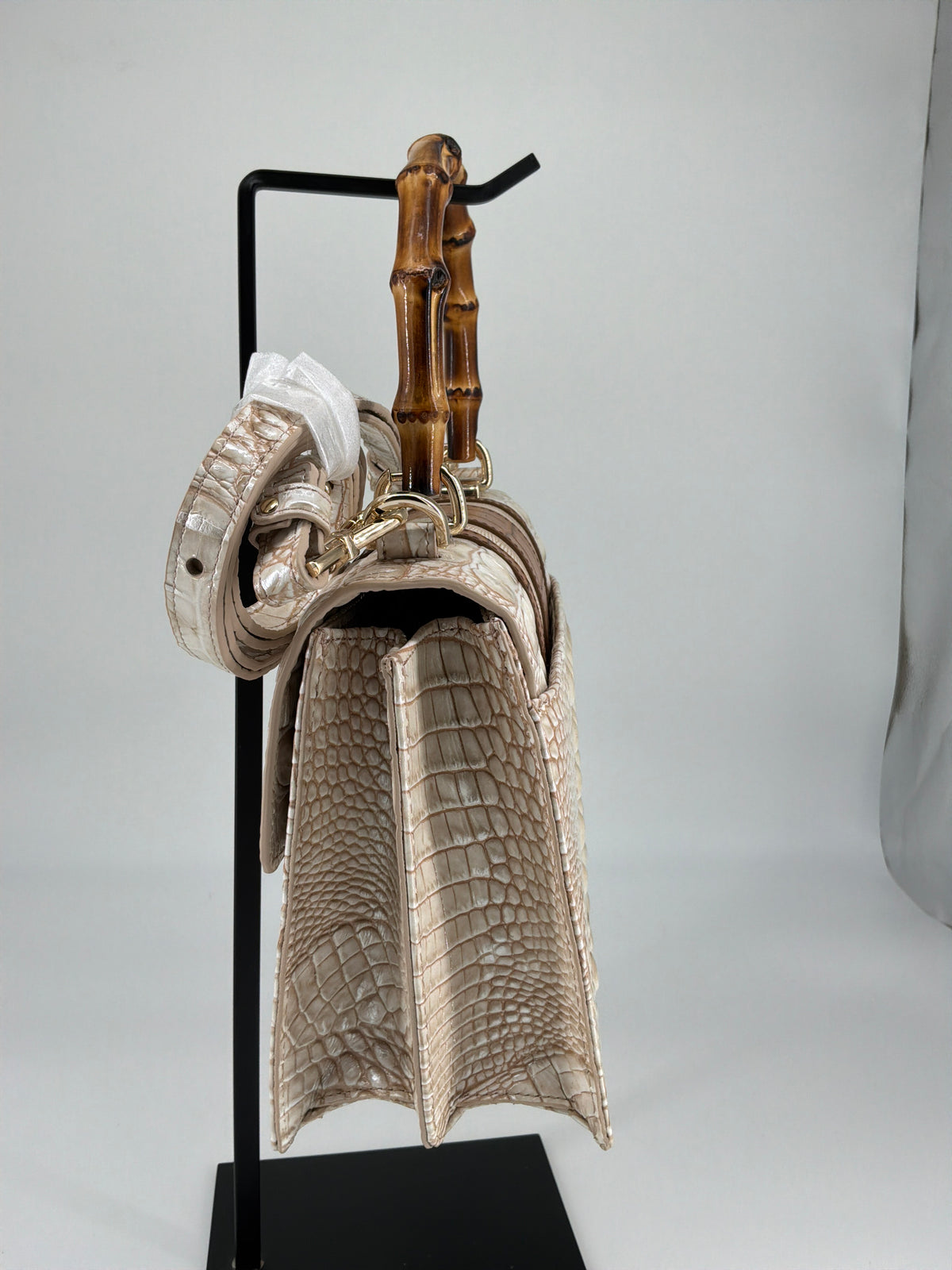 Brahmin Bamboo Handle Woven Leather Tote & Wallet Bundle – Pecan / Natural