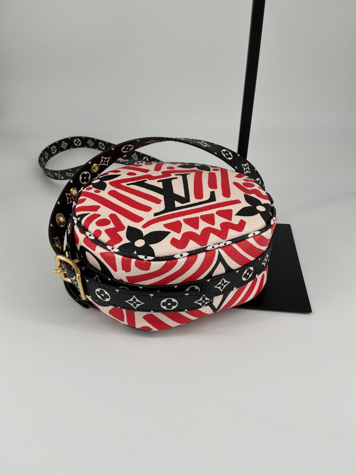 Louis Vuitton Boite Chapeau Souple PM – Crafty Monogram Canvas
