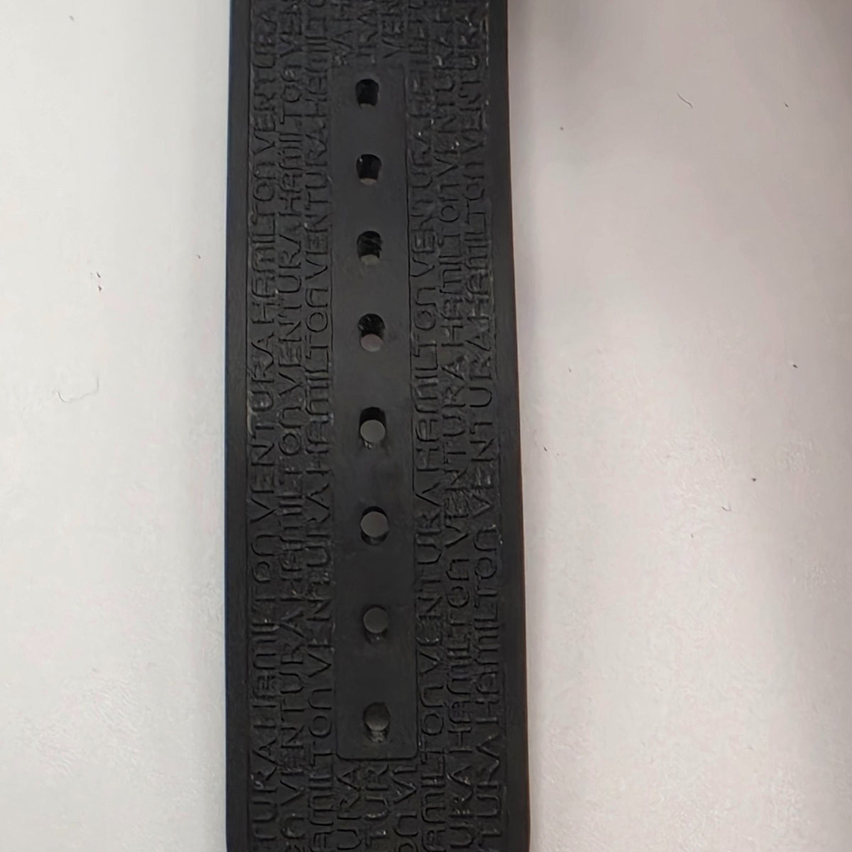 Hamilton Ventura XXL H24655131 – Black Automatic, Triangle Case