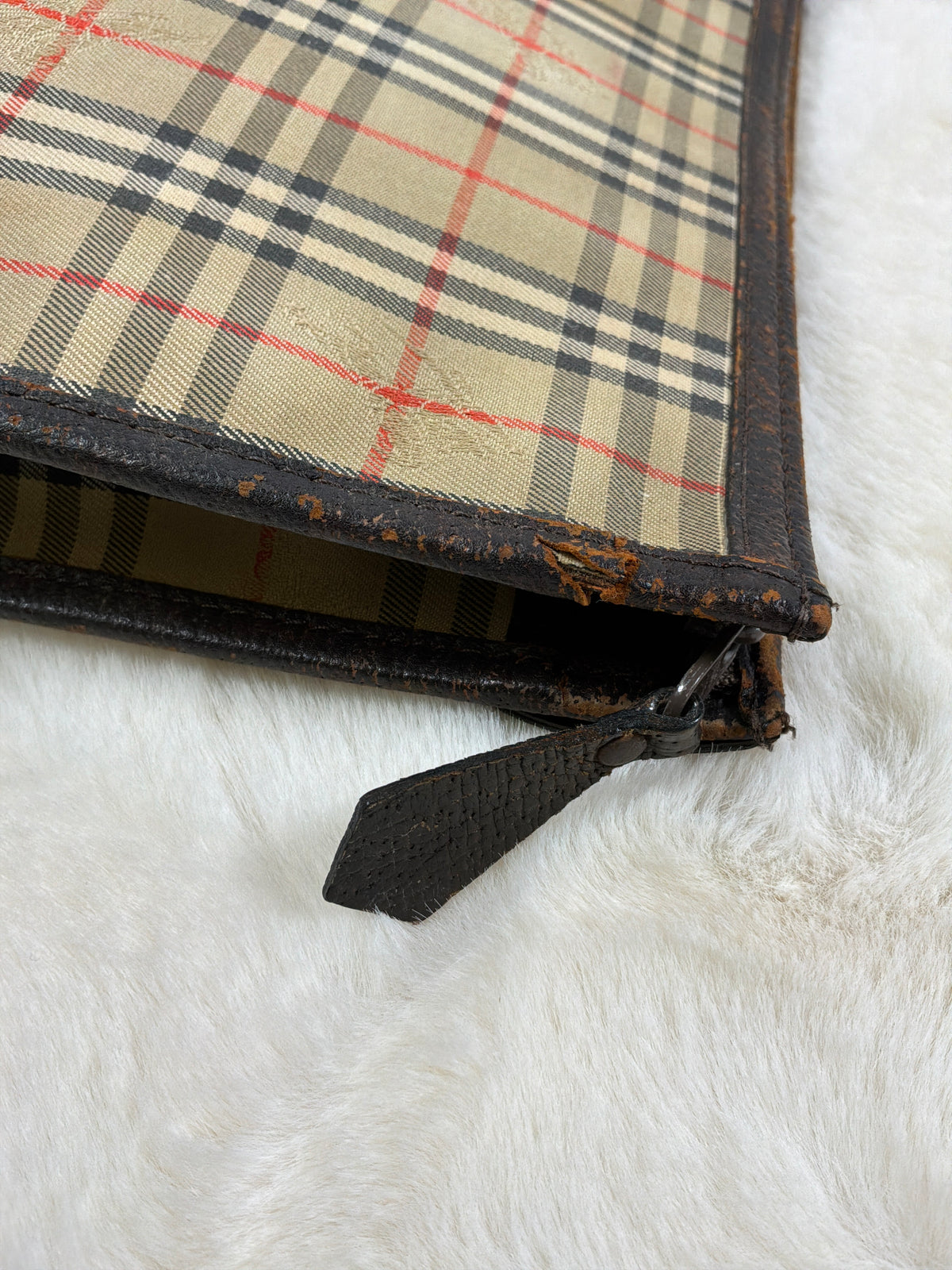 Burberry’s Vintage clutch