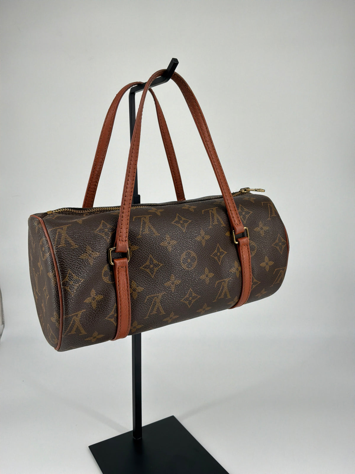 Louis Vuitton Papillon 26 – Monogram Canvas