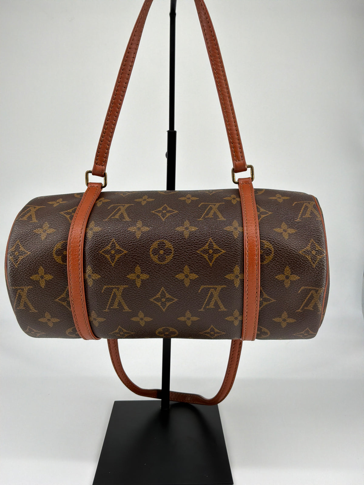 Louis Vuitton Papillon 26 – Monogram Canvas
