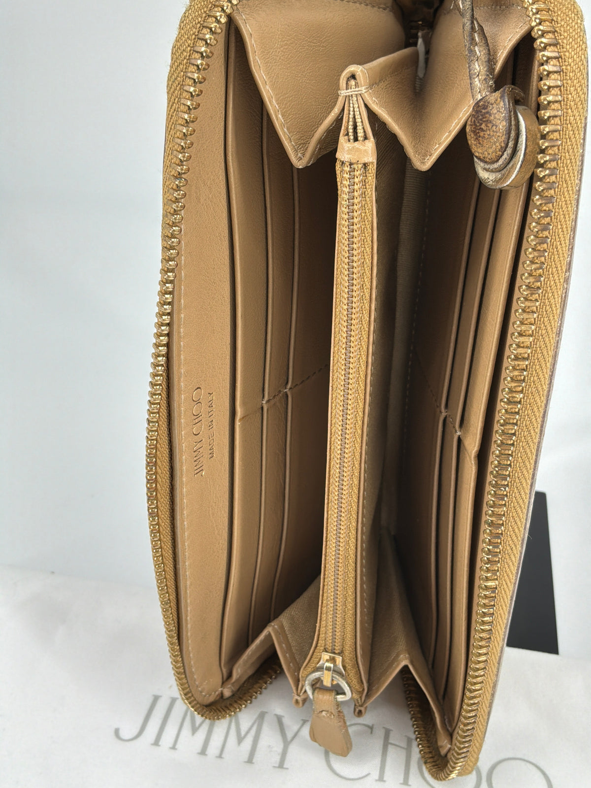 Jimmy Choo Star Studded Leather Zip-Around Wallet – Metallic Dark Gold