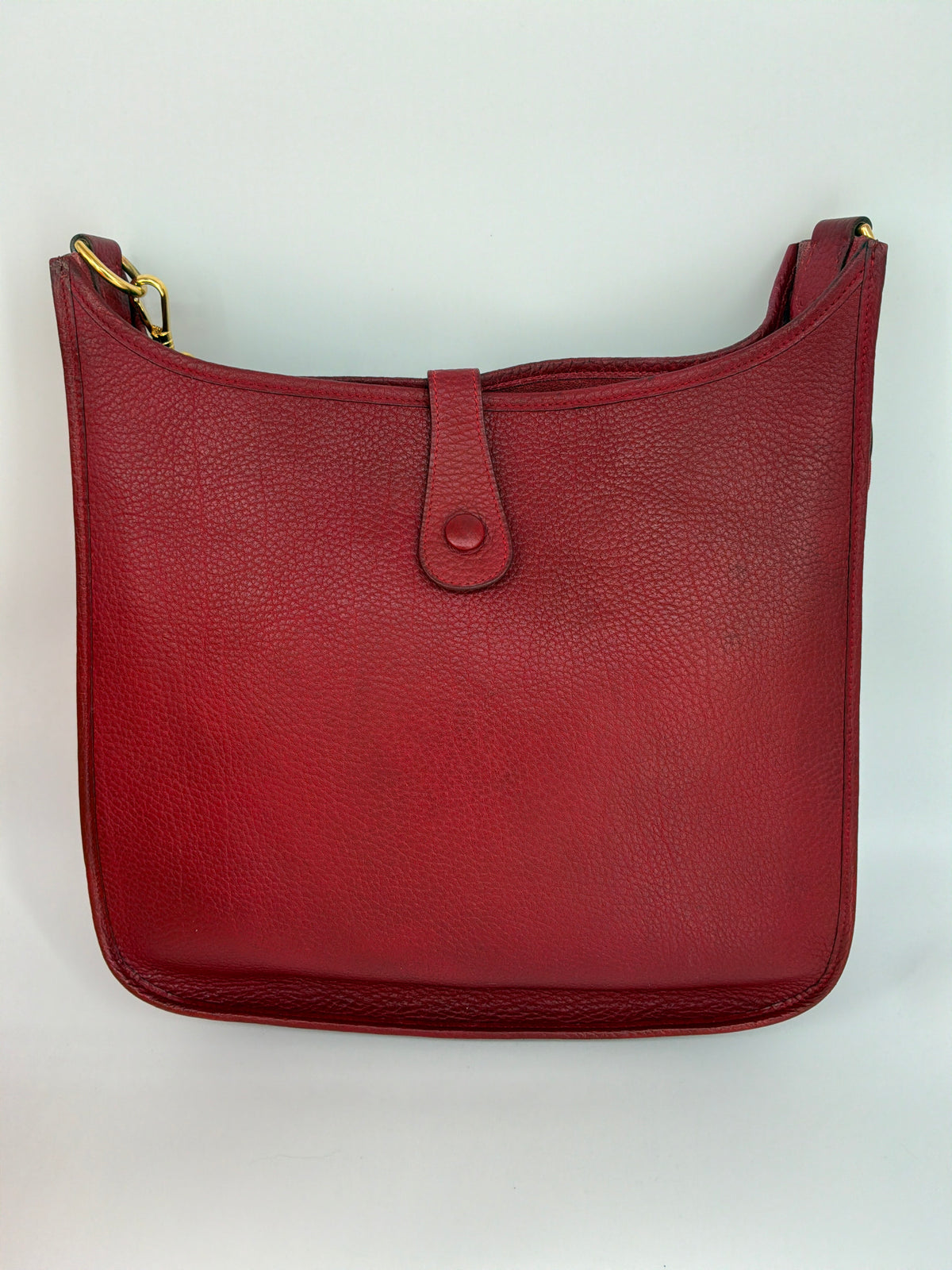 Hermès Evelyne I Clemence Leather Crossbody Bag – Red