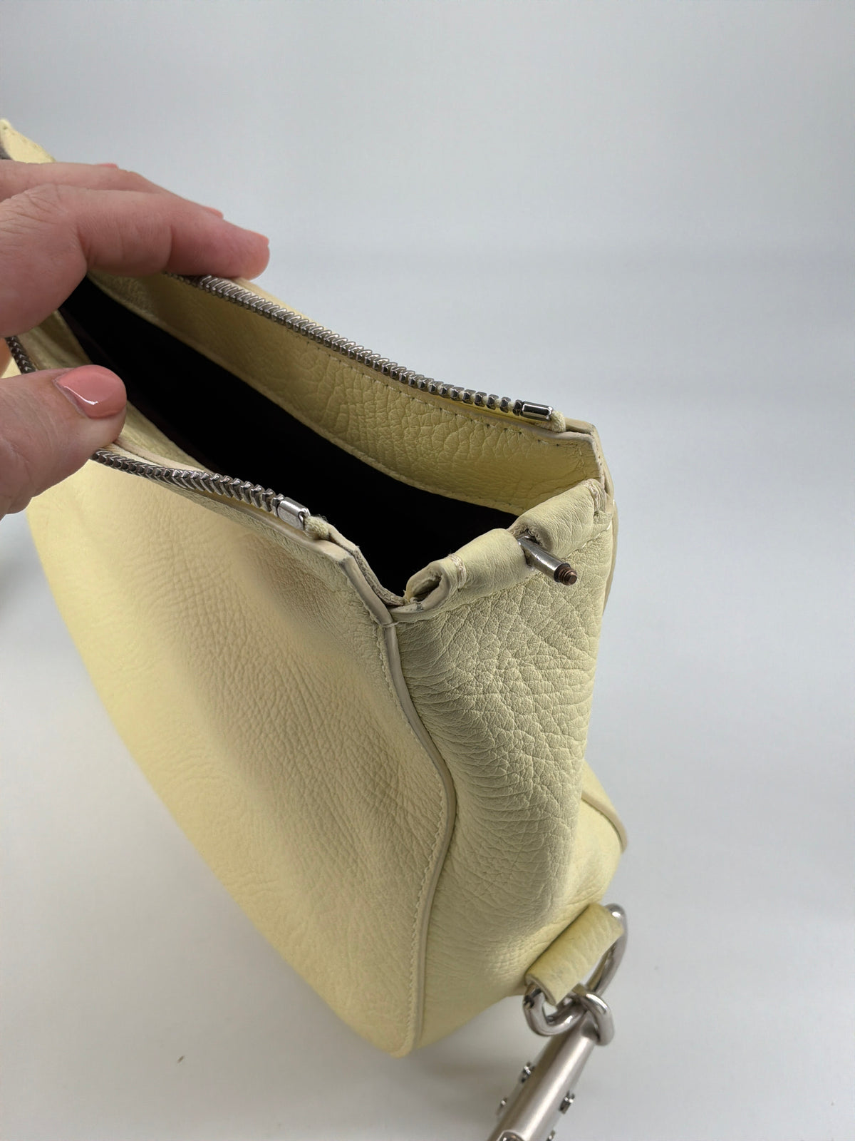 Burberry Saddle Crossbody Bag – Pale Yellow Grained Leather