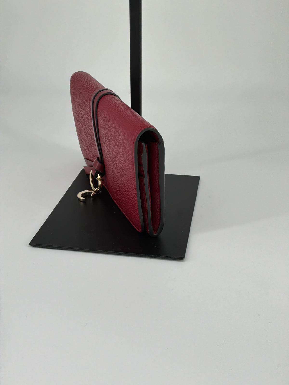 Chloé Long Wallet – Bordeaux Textured Leather with Gold C Charm
