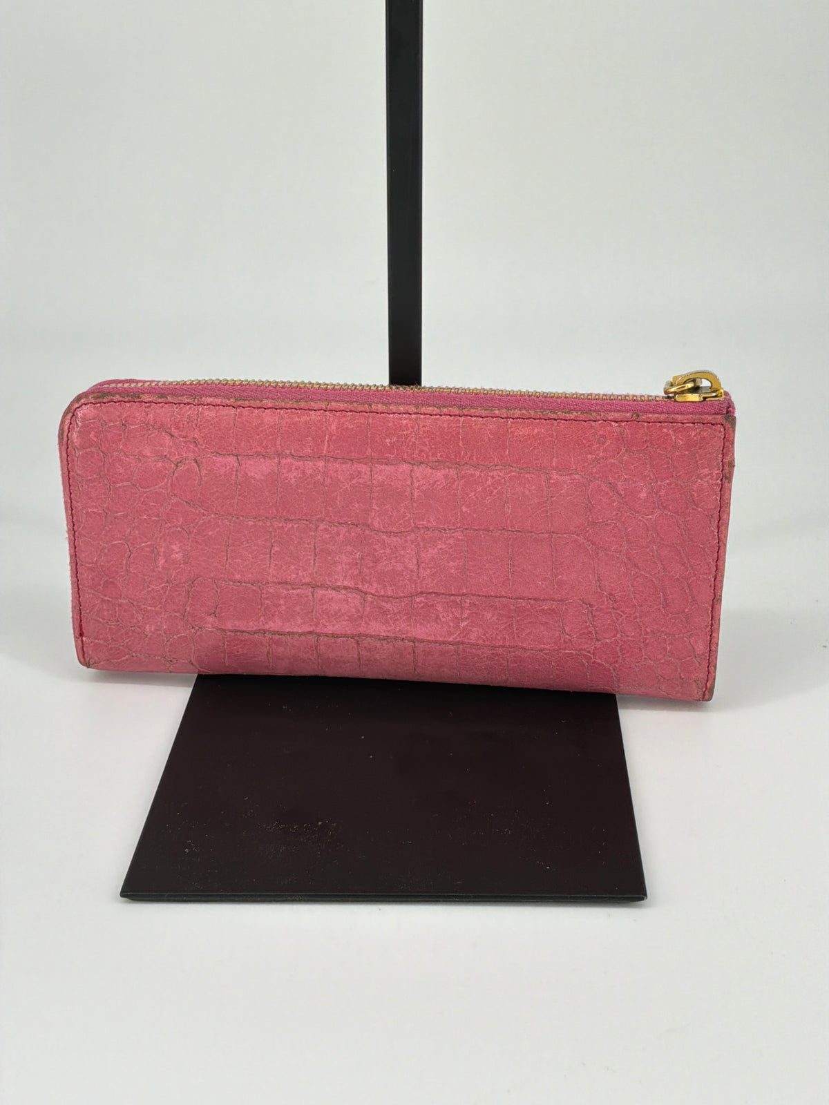 Miu Miu Continental Wallet – Pink Leather