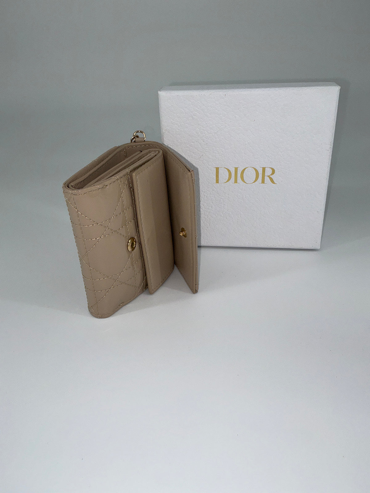 Christian Dior Lady Dior Voyageur Zipped Coin Purse – Beige Cannage Lambskin