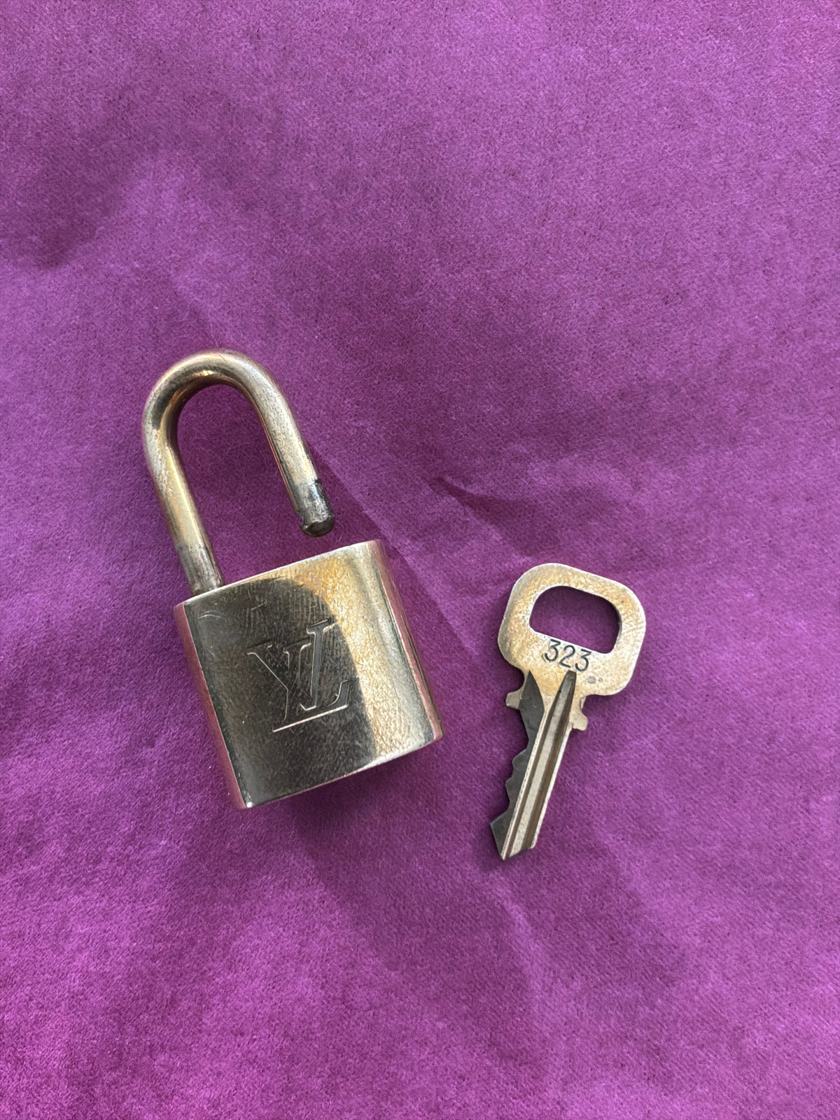 Louis Vuitton Brass Lock and Key Set – No. 323