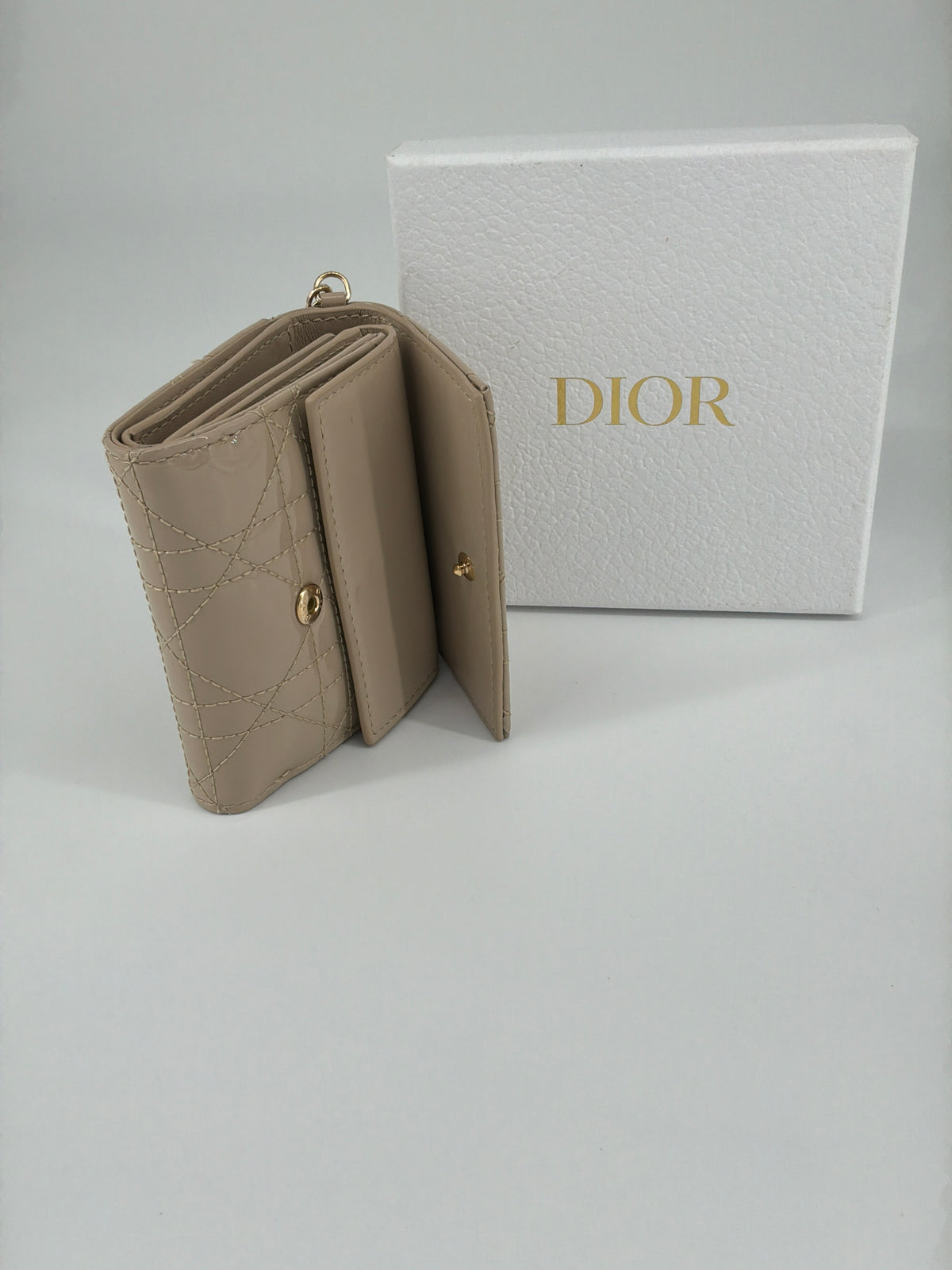 Christian Dior Lady Dior Voyageur Zipped Coin Purse – Beige Cannage Lambskin