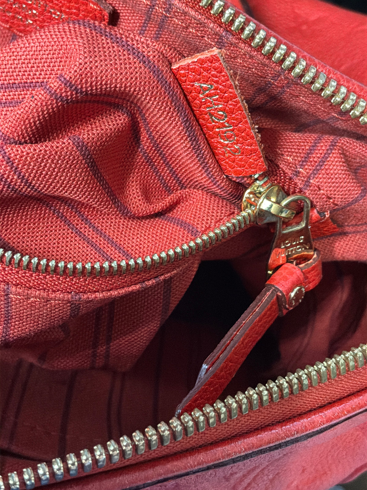 Louis Vuitton Speedy 25 Bandoulière – Monogram Empreinte Leather