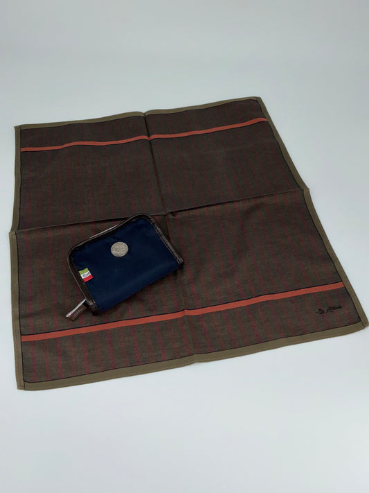 Orobianco Zippered Wallet and Striped Scarf Gift Set – Navy Blue