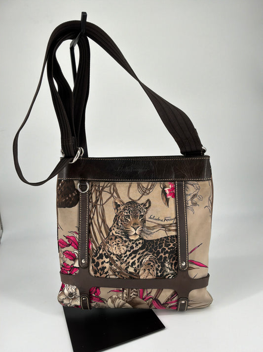 Salvatore Ferragamo Jungle Safari Printed Canvas Shoulder Bag – Multicolor / Black