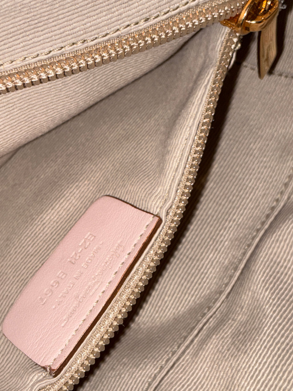 Salvatore Ferragamo Pleated Bow Hobo Shoulder Bag – Pink Nylon