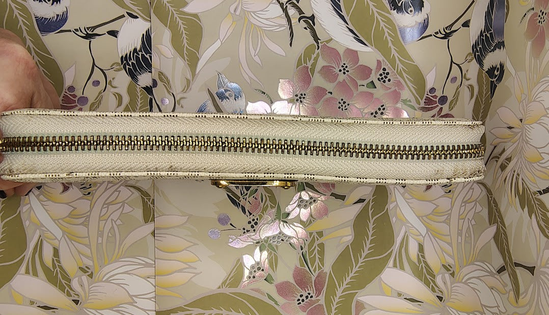 Michael Kors Jet Set Travel Continental Zip-Around Wallet