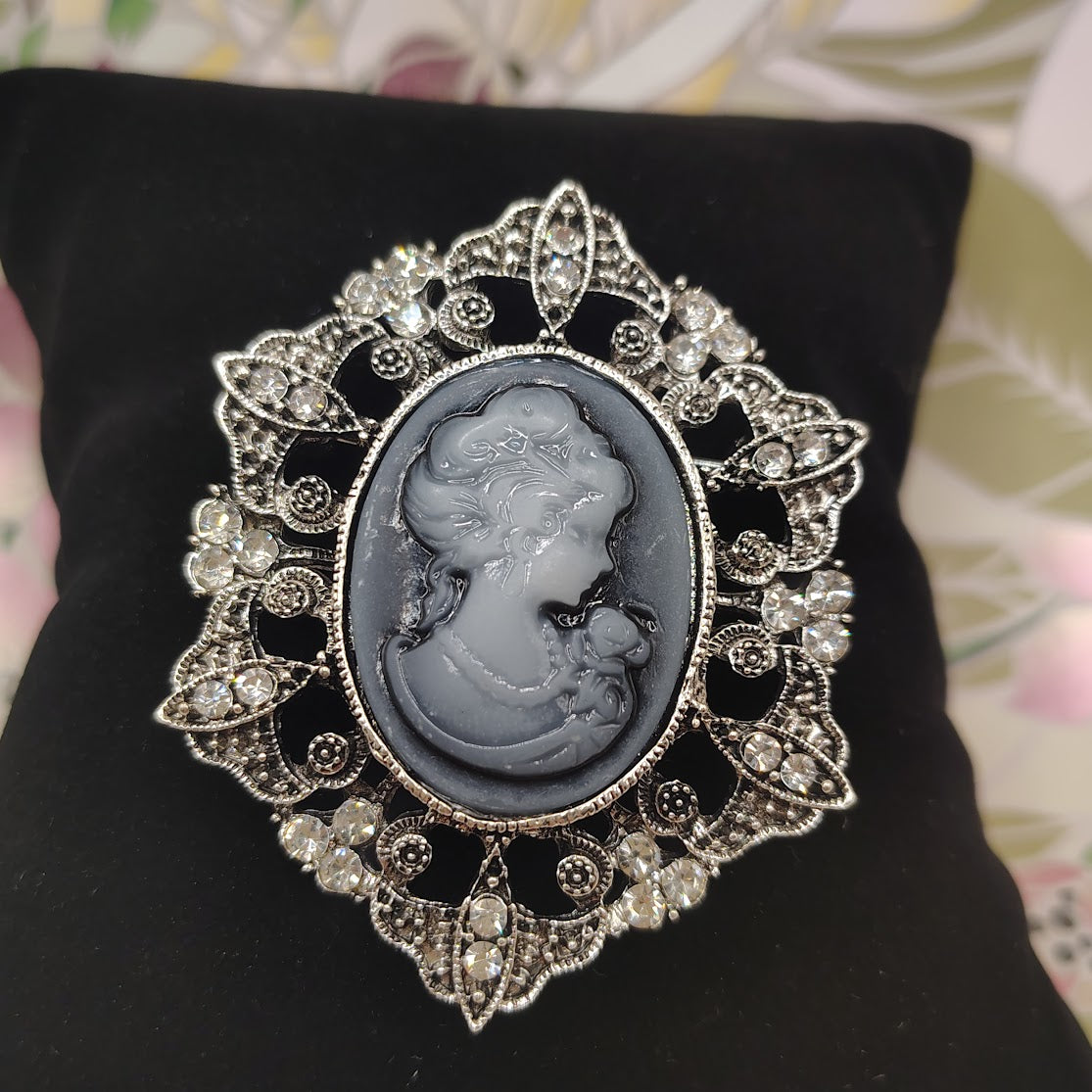 Vintage Victorian Revival Cameo Brooch Silver Tone Filigree Rhinestone Lady 1980s #04
