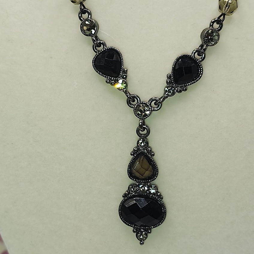 2028 Vintage Black Faceted Beaded Drop Necklace Gunmetal Tone 16" Adjustable#18