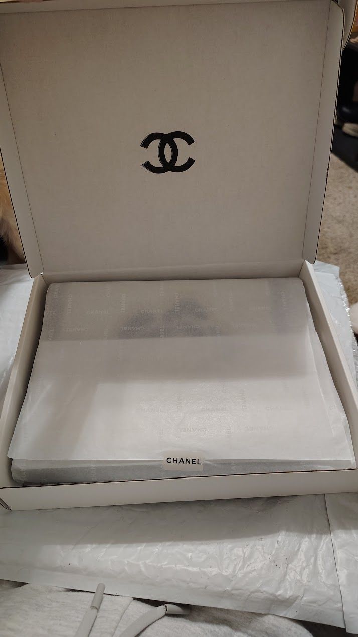 Chanel MCR Cashmere and Wool Scarf GWP