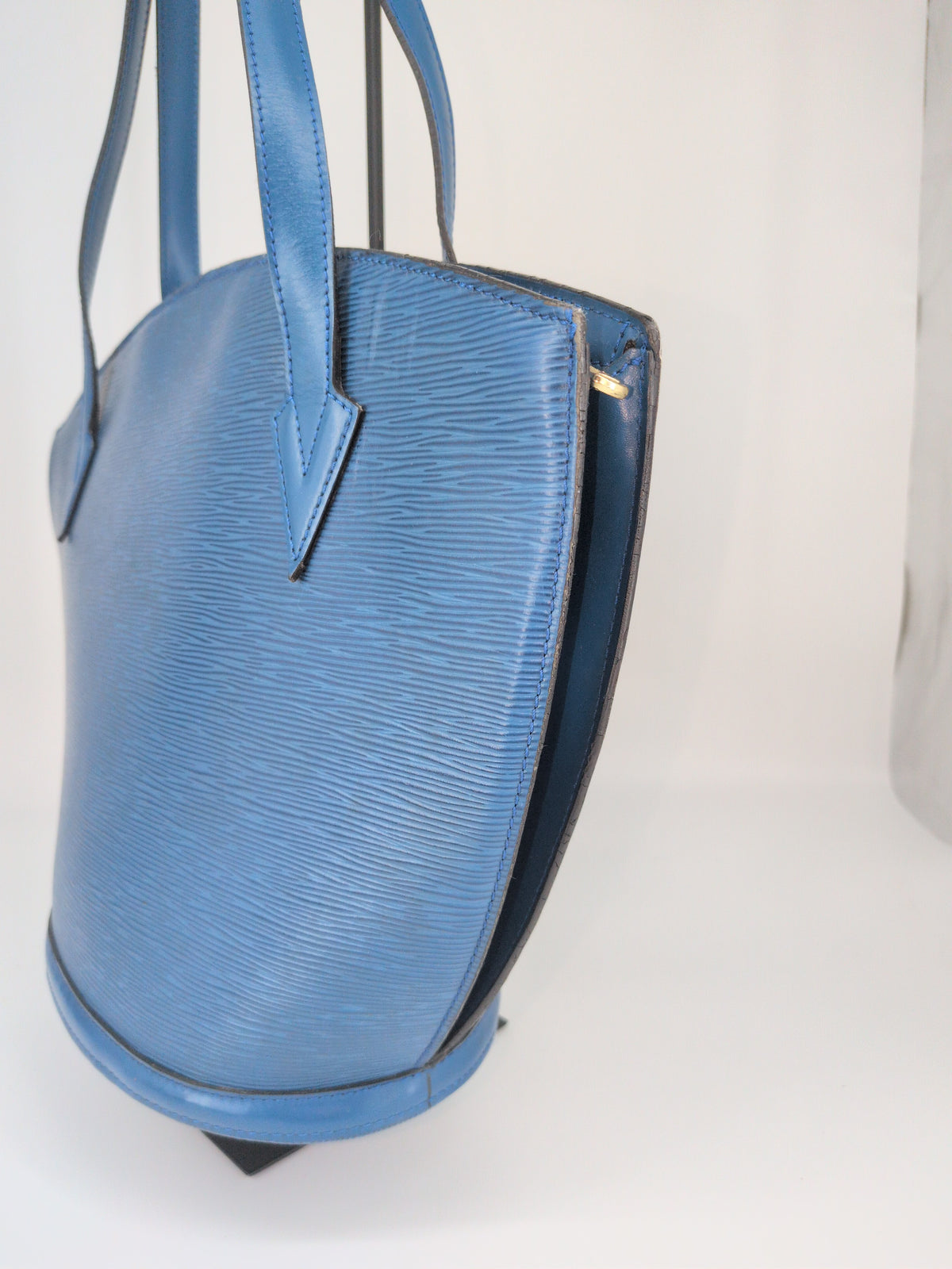 Louis Vuitton Saint Jacques – Vintage Toledo Blue Epi Leather